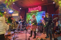 468092064_122188542440218638_8064800147579589463_n_122188542416218638